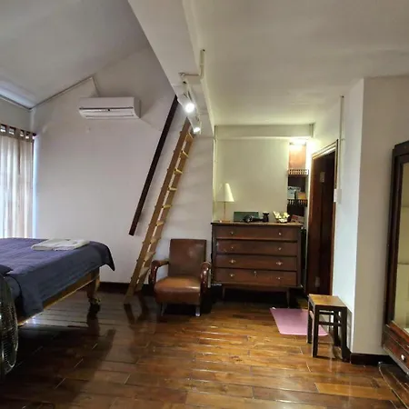 Man Dao Villa